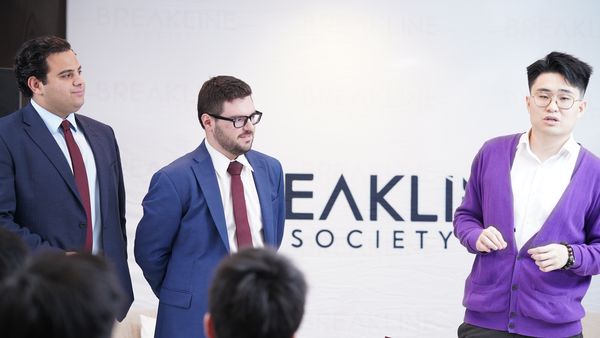 Ryan Zhang with two guest speakers at the BreakLine Society Stablecoin and Web3 Founders Forum, October 2025